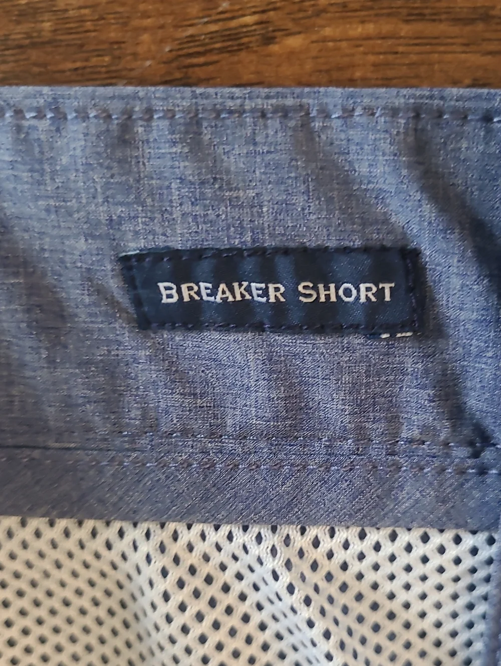 Vineyard Vines Performance  Slate Blue Flat Front Shorts Size  52 B